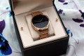 Mở hộp đồng hồ Huawei Watch, giá 25 triệu đồng tại Việt Nam 