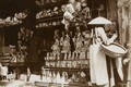 Soi các mặt hàng bán ở chợ Tết Trung thu Hà Nội xưa