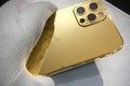 iPhone 12 Pro mạ vàng giá hơn 100 triệu đồng ở Việt Nam