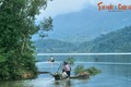 Khám phá hồ nước được ví như “Vịnh Hạ Long” của Điện Biên 