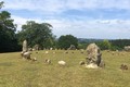 Cận cảnh vòng tròn đá bí ẩn nhất nước Anh, không phải Stonehenge
