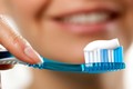 Giật mình: Thành phần kem đánh răng có thể thúc đẩy ung thư đại tràng