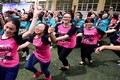 Học sinh Hà Nội nhảy múa nồng nhiệt chia tay tuổi học trò
