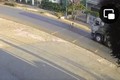 Người đàn ông bất ngờ lao đầu vào xe tải tử vong ở Đắk Lắk