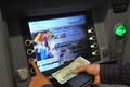 Chỉ cần 60 giây để đổi ngoại tệ tại ATM VietinBank