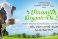 Tham gia Vinamilk Organic Farm tour cùng gia đình Hoàng Bách 