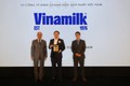 Qua 20 năm cổ phần hoá, VINAMILK luôn nằm trong Top doanh nghiệp niêm yết hàng đầu Việt Nam