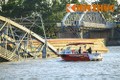 Hai cẩu khủng khắc phục sự cố sập cầu Ghềnh đã đến sông Đồng Nai