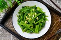 Rau muống xào tỏi - Hương vị Việt Nam chinh phục Thế giới