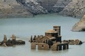 Bí ẩn ngôi làng cổ chìm dưới nước hàng thập kỷ  