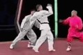 Video: Nhà sư Thiếu Lâm tỉ thí cao thủ Taekwondo và cái kết bất ngờ