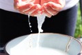 Nước vo gạo là “thần dược” trẻ mãi không già của phụ nữ Nhật 