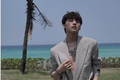 Sơn Tùng uốn éo trên bãi biển, netizen đồng loạt: 'Bé và lép'