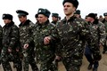 Kiev phân bổ gần 13 triệu USD cho binh sĩ ở Crimea