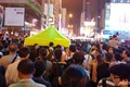 Người biểu tình Hồng Kông quyết giành lại điểm cắm chốt