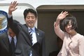 Thủ tướng Nhật Bản Shinzo Abe và Phu nhân bắt đầu thăm chính thức Việt Nam
