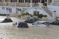 Kinh hoàng cảnh ngập lụt lịch sử ở Tây Ban Nha