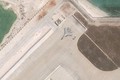 Chiến đấu cơ Trung Quốc hiện diện phi pháp trên đảo Phú Lâm
