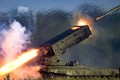 Súng phun lửa TOS-1A Solntsepek của Nga trang bị vũ khí “tử thần”