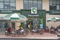 Truy bắt kẻ bịt mặt dùng súng cướp ngân hàng Vietcombank