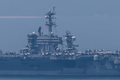 Choáng ngợp hình ảnh tàu sân bay Carl Vinson trên vịnh Đà Nẵng