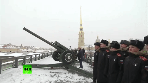 Thú vị lai lịch khẩu pháo tự hành ông Putin từng chỉ huy