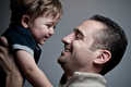 9 câu cực tốt cho EQ, bố nên thường xuyên nói với con trai
