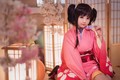 Cosplayer nổi tiếng “dằn mặt” dân mạng Việt gây rối trên Facebook