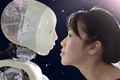 Robot sinh con với người: Cơ chế cụ thể ra sao?