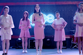"Glee" tập 21: Angela Phương Trinh khệ nệ bụng bầu hát tặng con gái 