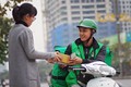 Câu chuyện đáng suy ngẫm sau bức ảnh “bảng cấm shipper lên lầu“