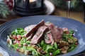 Video: Chế biến salad từ thịt bò áp chảo ngon khó cưỡng