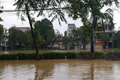 Thành phố Huế ngập sâu trong biển nước