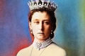 9 món đồ trang sức ẩn chứa “bí mật” của nhiều thế hệ Hoàng gia