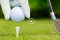 Video: Vì sao quả bóng golf lại có những vết lõm hình tổ ong?