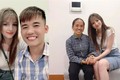 Mẹ con bà Tân Vlog chụp ảnh với gái xinh, dân tình đồn thổi là con dâu 