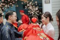 Vợ chồng Tăng Thanh Hà gây sốt với hình ảnh trao nhận sính lễ 