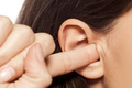 5 thói quen gây hại thính giác nhiều người mắc phải