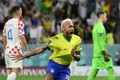 Brazil 1(2)-1(4) Croatia (pen): Dòng nước mắt tiếc nuối của Neymar