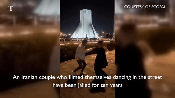 Cặp đôi Iran nhận án tù sau khi đăng video khiêu vũ