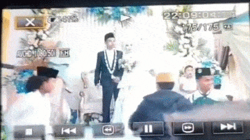 Video: Bò "điên" lao vào đám cưới, phản ứng bất ngờ của chú rể