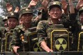 Hoảng hồn lính đánh bom hạt nhân xách tay của Triều Tiên