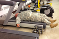 Hài hước những binh lính “thừa cân quá khổ” trong quân đội