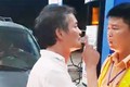 Tài xế xe biển xanh tát CSGT ở Thanh Hoá chỉ sửa xe hộ? 