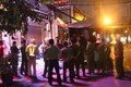 "Đột kích" quán bar giữa Sài Gòn, phát hiện hàng chục người phê ma túy