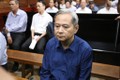 Cựu PCT TP.HCM Nguyễn Hữu Tín tóc bạc trắng sau 1 năm bị tạm giam