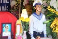 Chủ tịch nước gửi vòng hoa viếng tang chiến sĩ nhà giàn DK1