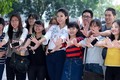 Hoa hậu Mỹ Linh nhảy flashmob cùng sinh viên ĐH Ngoại thương