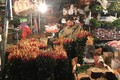 Cận kề 20/10, giá hoa tươi ở Quảng An tăng “chóng mặt” 
