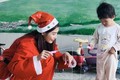 Một ngày Giáng sinh thật ý nghĩa của Á hậu Quỳnh Châu khi cô trở thành... ông già Noel!